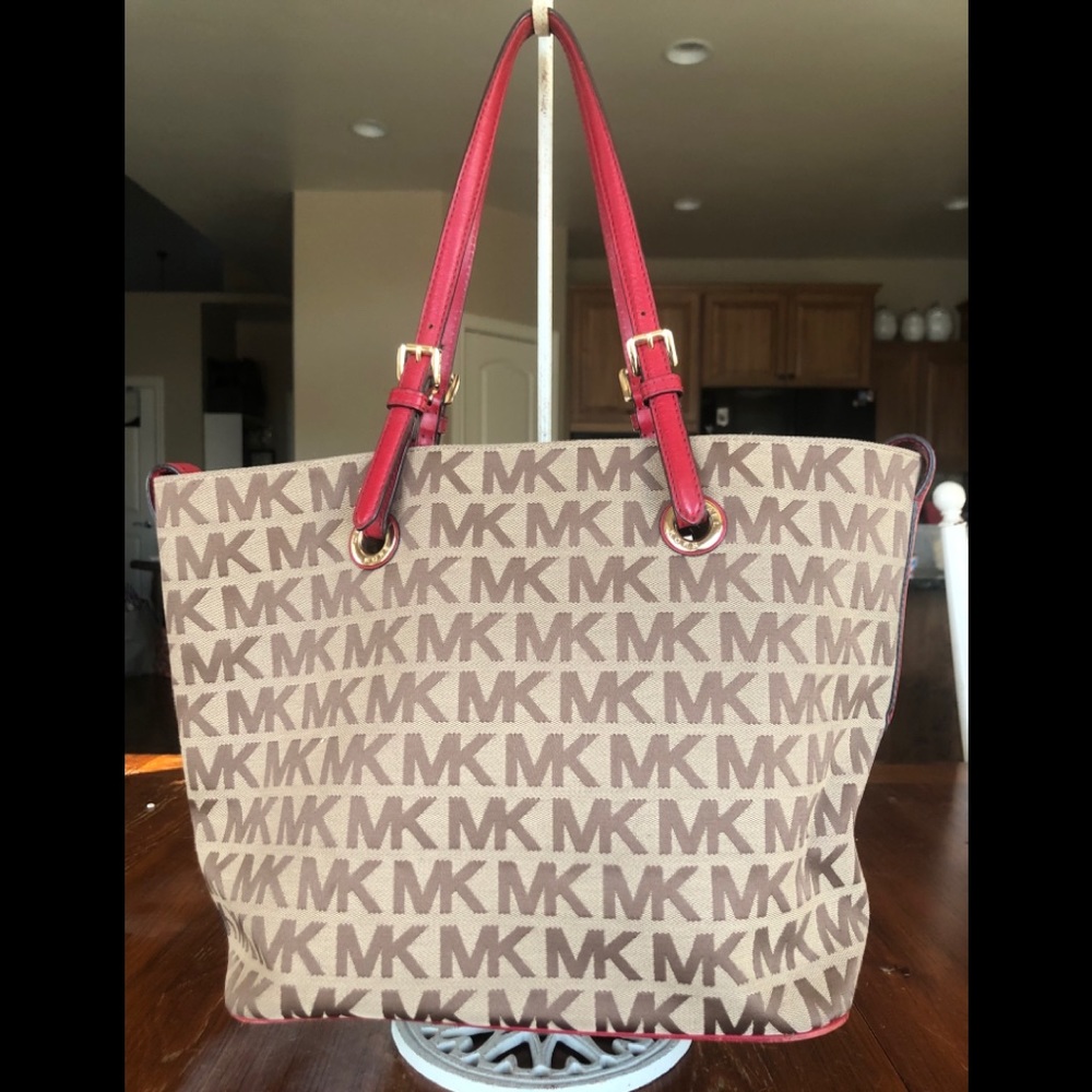 Michael Kors tote